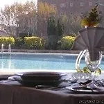 Hotel Meia Lua