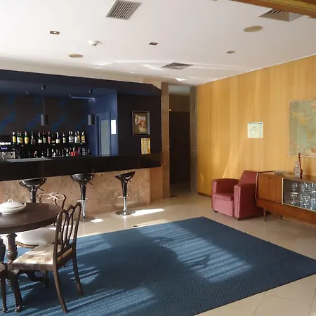 Hotel Meia Lua